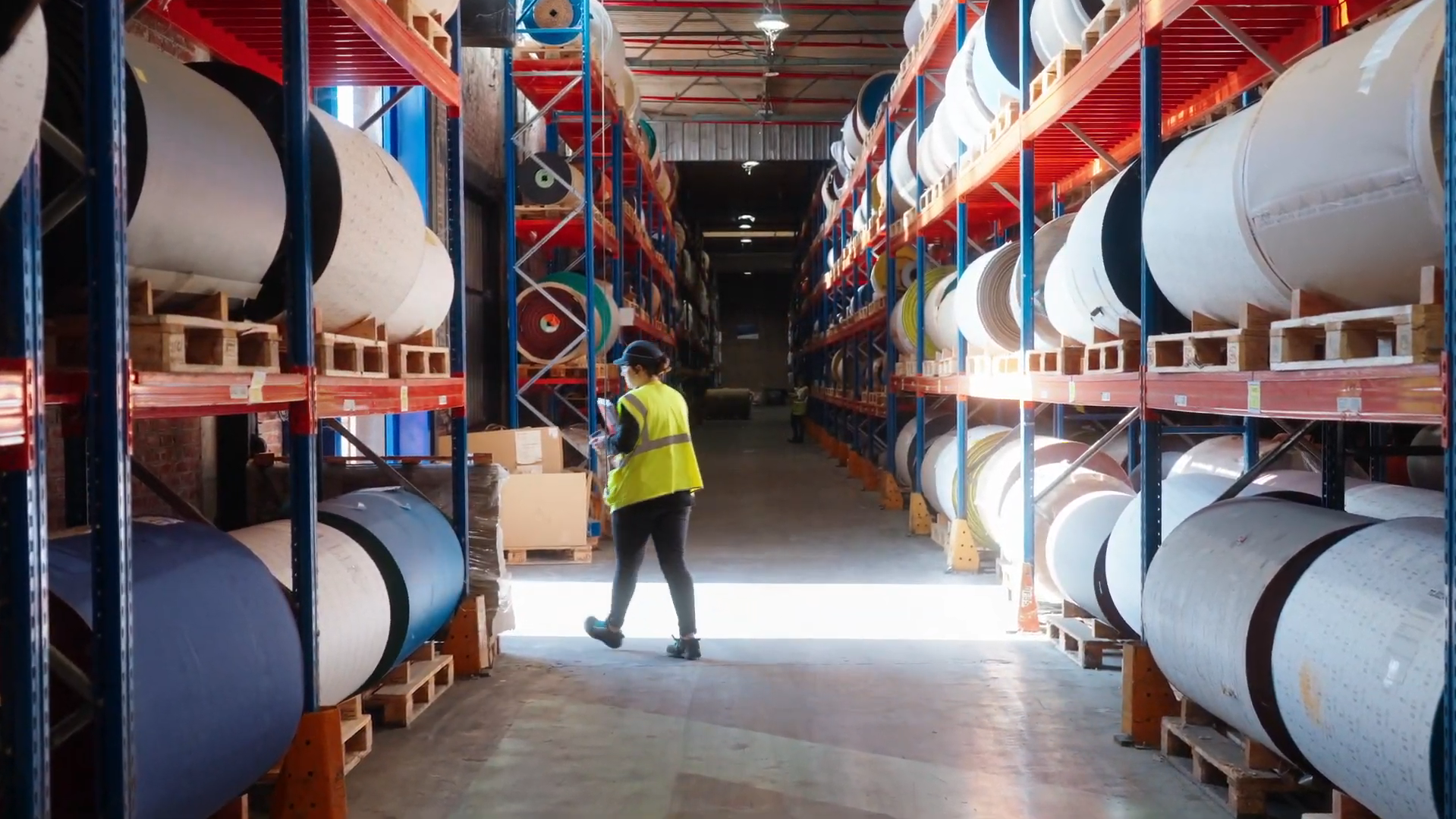 Intérieur d'une usine Saint-Gobain